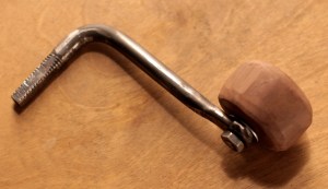 16mmadventures_B-H Filmo 70 Crank closeup